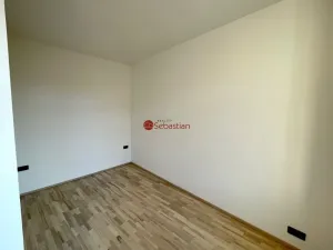 Pronájem bytu 2+kk, Hořice, 33 m2