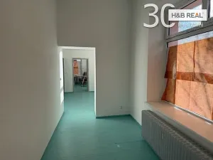 Pronájem obchodního prostoru, Vsetín, 200 m2