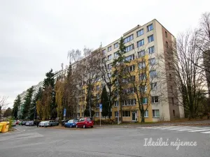 Pronájem bytu 2+kk, Praha - Prosek, Novoborská, 39 m2