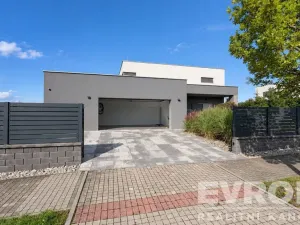 Pronájem rodinného domu, Vysoký Újezd, Na Ovčáckém, 376 m2