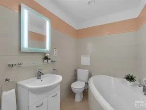 Prodej bytu 2+kk, Hradec Králové, Všehrdova, 53 m2