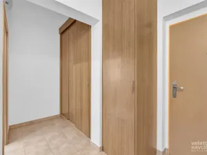 Prodej bytu 2+kk, Hradec Králové, Všehrdova, 53 m2