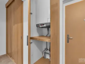 Prodej bytu 2+kk, Hradec Králové, Všehrdova, 53 m2