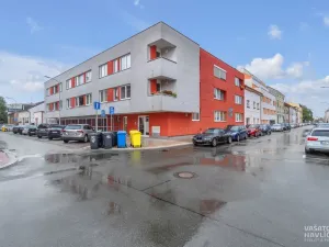 Prodej bytu 2+kk, Hradec Králové, Všehrdova, 53 m2