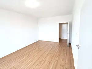 Pronájem bytu 1+1, České Budějovice, Kubatova, 50 m2