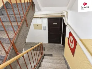 Prodej bytu 2+1, Karlovy Vary - Dvory, K. Kučery, 72 m2