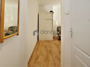 Pronájem bytu 1+kk, Praha, Michelangelova, 23 m2