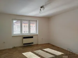 Pronájem bytu 2+1, Znojmo, Rooseveltova, 62 m2