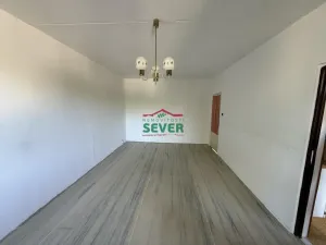Prodej bytu 3+1, Postoloprty, Jiráskovo náměstí, 81 m2