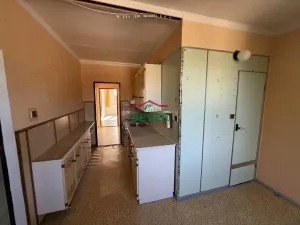 Prodej bytu 3+1, Postoloprty, Jiráskovo náměstí, 81 m2