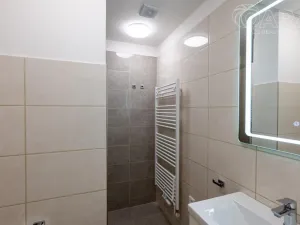Prodej rodinného domu, Praha - Prosek, Prosecká, 56 m2