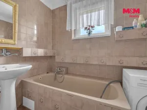 Prodej rodinného domu, Slavíkov - Horní Vestec, 140 m2