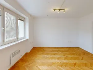 Pronájem bytu 2+kk, Tmaň, Sídliště, 38 m2