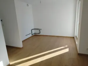 Prodej bytu 3+kk, Pardubice - Ohrazenice, U Sportovní školy, 77 m2