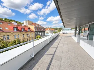 Pronájem kanceláře, Praha - Smíchov, Karla Engliše, 3214 m2