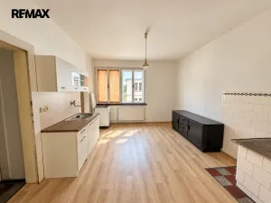 Pronájem bytu 2+1, Písek - Václavské Předměstí, Burketova, 72 m2