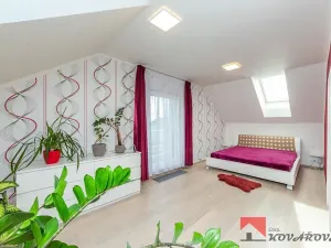 Prodej rodinného domu, Újezd, 346 m2