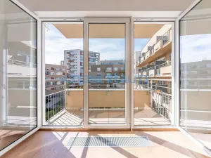 Prodej bytu 1+kk, Praha - Horní Měcholupy, Mantovská, 36 m2