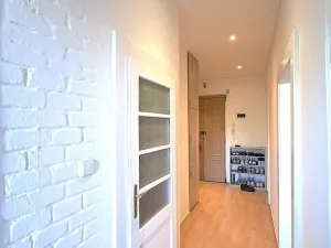 Pronájem bytu 2+1, Praha - Žižkov, Ambrožova, 69 m2