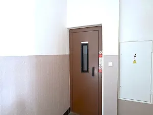 Pronájem bytu 2+1, Praha - Žižkov, Ambrožova, 69 m2