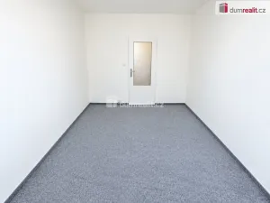 Pronájem bytu 3+1, Praha - Háje, Kosmická, 78 m2