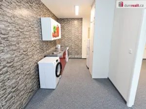 Pronájem bytu 3+1, Praha - Háje, Kosmická, 78 m2
