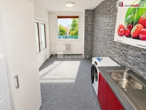 Pronájem bytu 3+1, Praha - Háje, Kosmická, 78 m2