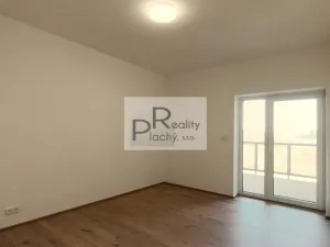 Prodej bytu 2+kk, Hevlín, 338 m2