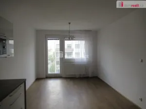 Pronájem bytu 2+kk, Praha - Střížkov, Makedonská, 57 m2