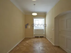 Pronájem bytu 2+1, Praha, Šporkova, 54 m2