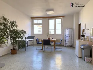 Pronájem kanceláře, Karlovy Vary, T. G. Masaryka, 49 m2