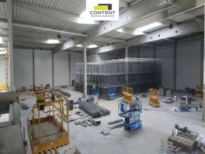 Pronájem výrobních prostor, Starovice, 2800 m2