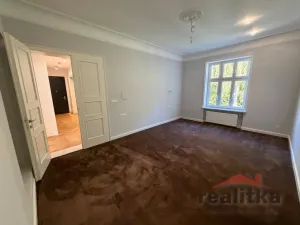 Prodej bytu 2+1, Opava - Předměstí, Lidická, 99 m2