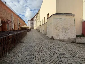Pronájem garážového stání, Olomouc, Uhelná, 15 m2