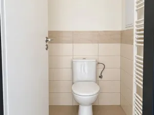 Prodej obchodního prostoru, Jablonec nad Nisou, Kokonínská, 33 m2