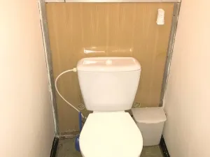 Pronájem bytu 2+kk, Praha - Kobylisy, Famfulíkova, 47 m2