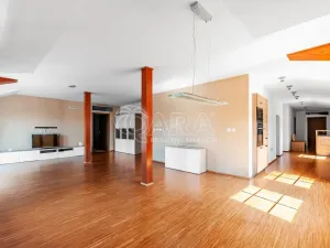 Pronájem bytu 4+kk, Beroun - Beroun-Centrum, Česká, 230 m2