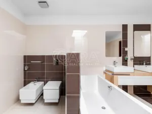 Pronájem bytu 4+kk, Beroun - Beroun-Centrum, Česká, 230 m2