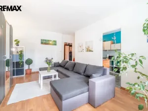 Prodej bytu 3+1, Praha - Chodov, Láskova, 77 m2