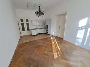 Pronájem pokoje, Brno, třída Kpt. Jaroše, 36 m2