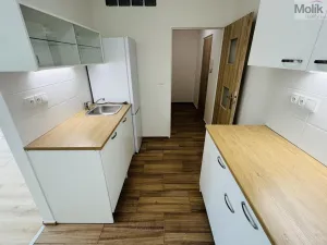 Pronájem bytu 2+kk, Most, Jana Opletala, 34 m2