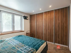 Prodej rodinného domu, Skřivany, Komenského, 160 m2