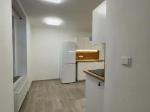 Pronájem bytu 2+kk, Česká Lípa, Prokopa Holého, 41 m2
