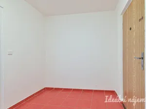 Pronájem bytu 1+kk, Brno - Líšeň, Kosíkova, 33 m2