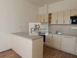 Prodej bytu 2+kk, Hevlín, 54 m2