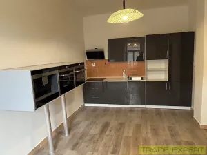 Pronájem bytu 2+1, Stochov, Osvobození, 88 m2