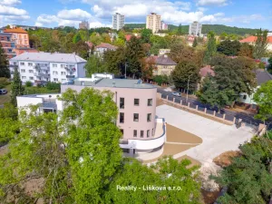 Pronájem atypického bytu, Ústí nad Labem, Bělehradská, 56 m2