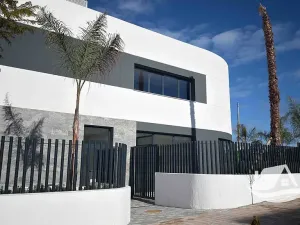 Prodej bytu 3+kk, Torrevieja, Španělsko, 96 m2