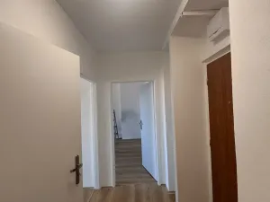 Pronájem bytu 1+1, Jirkov, Ervěnická, 35 m2