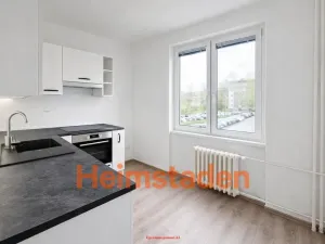 Pronájem bytu 2+1, Havířov - Město, Karla Čapka, 53 m2